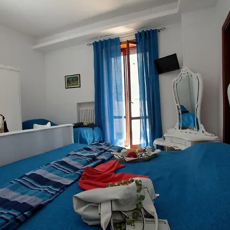 Zo. Ne. Baroque Bed & Breakfast 2*