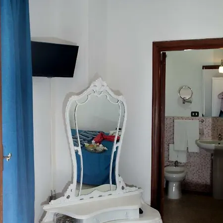 Zo. Ne. Baroque Bed & Breakfast 2*